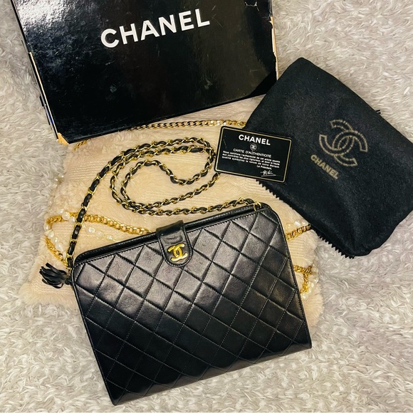 CHANEL RARE Matelasse Vintage Lambskin Black Lambskin - Picture 5 of 16